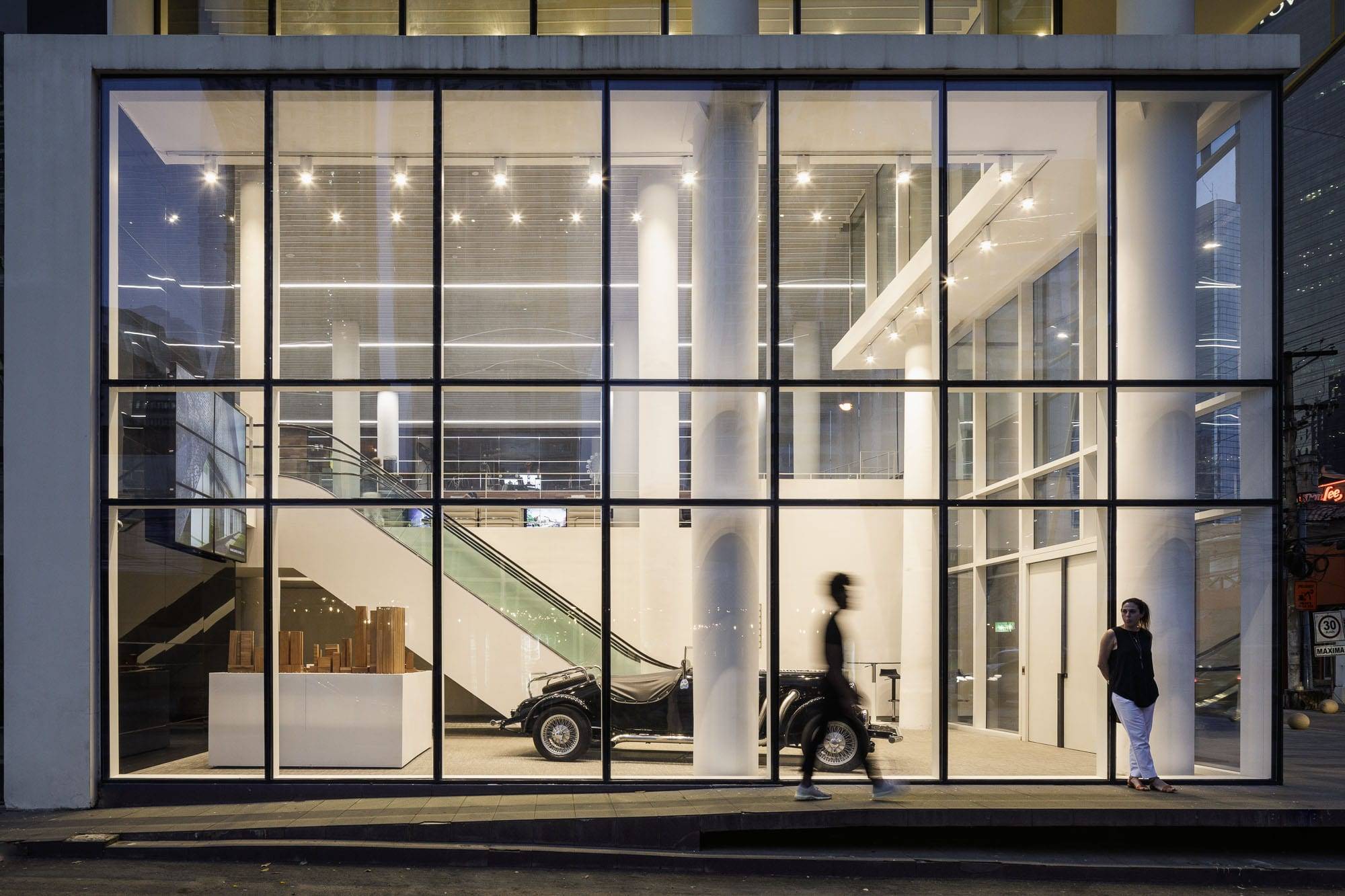 Mallol Design House